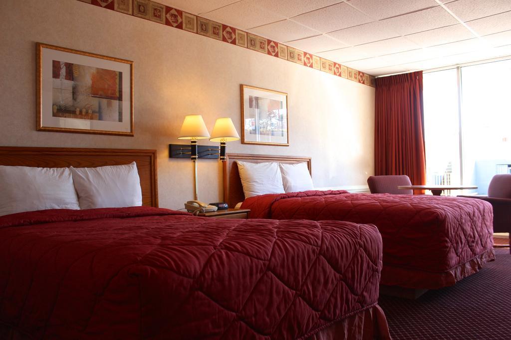 Regency Inn Richmond Dumbarton Pokoj fotografie