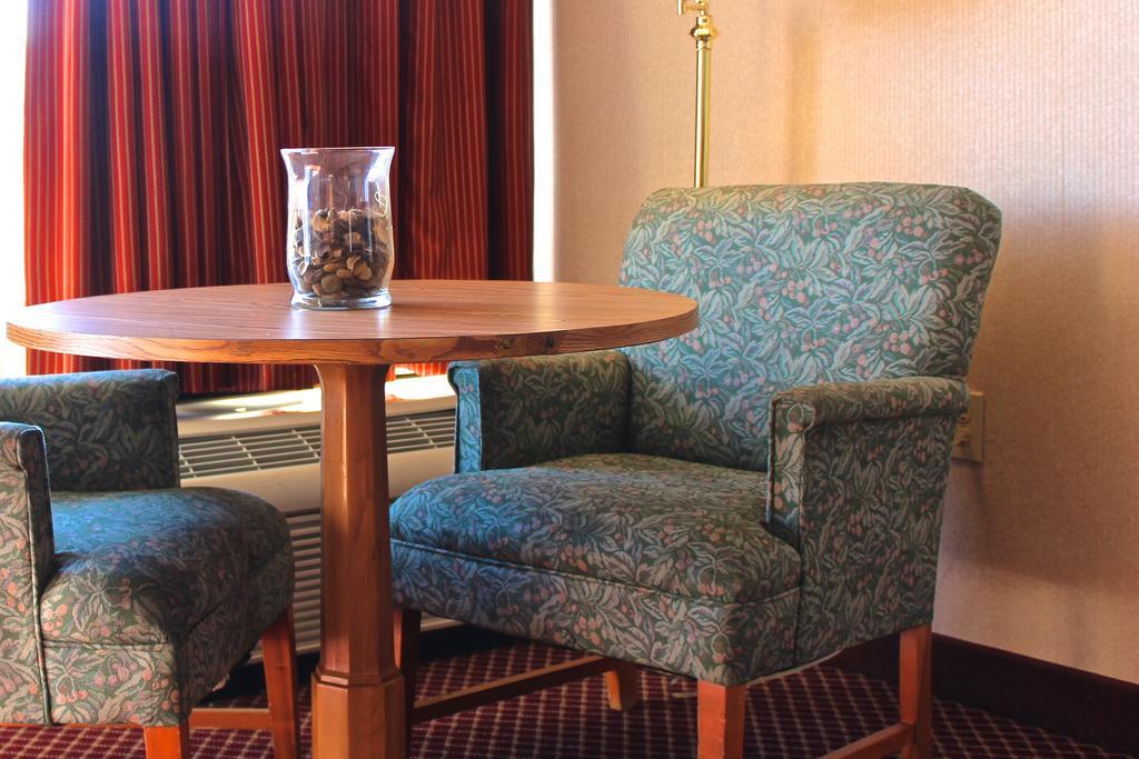 Regency Inn Richmond Dumbarton Exteriér fotografie