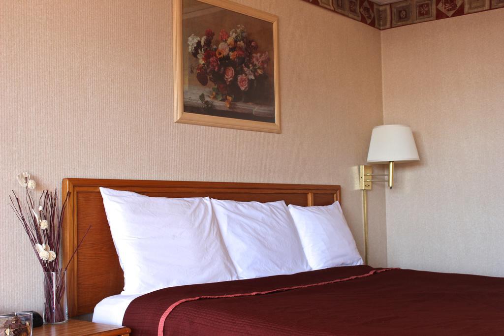 Regency Inn Richmond Dumbarton Exteriér fotografie